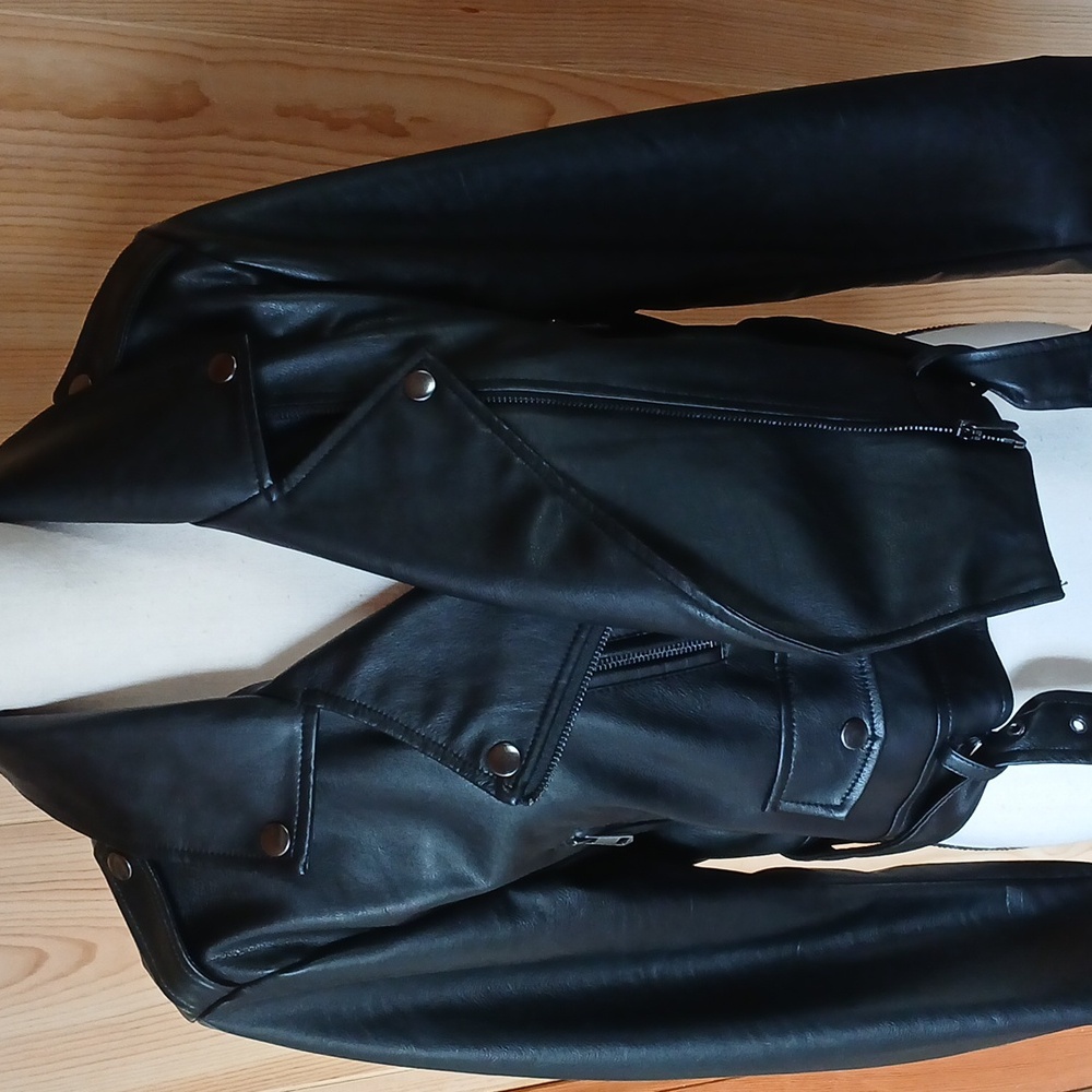 Aeropostale Faux Leather Jacket size Large - Picture 2 of 7